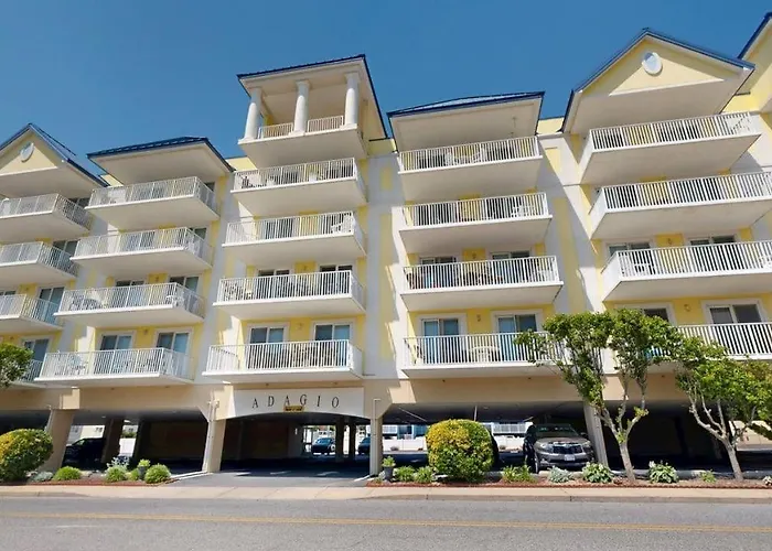 Holiday home Gorgeous In Oceanfront Complex With Shared Pool & Hot Tub Free Wifi